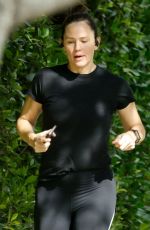 JENNIFER GARNER Out for Morning Jog in Brentwood 05/16/2024