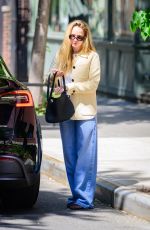 JENNIFER LAWRENCE Out and About in New York 05/02/2024
