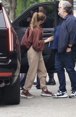 JENNIFER LOPEZ Arrives at a Dance Studio with Her Crew in Los Angeles 05/15/2024