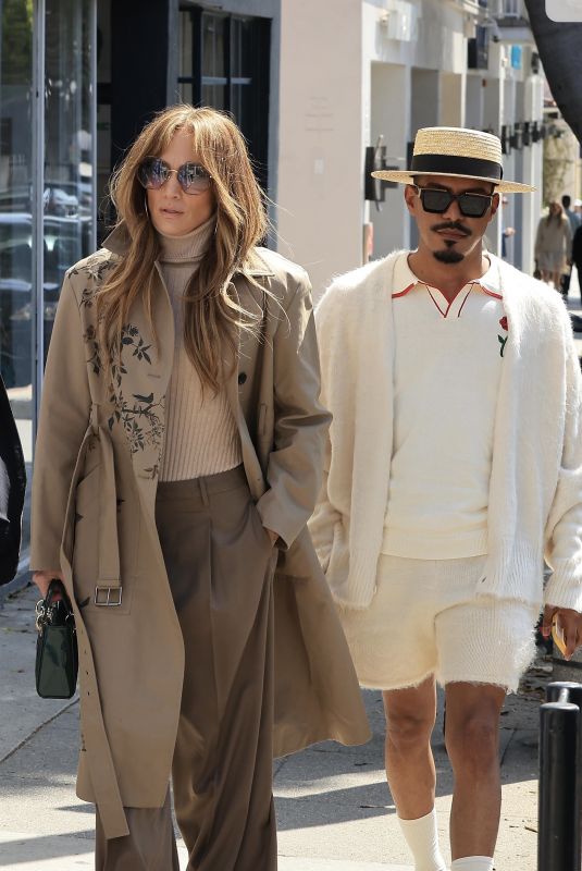 JENNIFER LOPEZ Arrives at An Event in Brentwood 05/19/2024