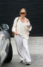 JENNIFER LOPEZ Leaves a Dance Studio in Paris 05/17/2024