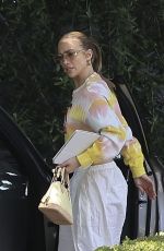 JENNIFER LOPEZ Spends Memorial Day at a Friend