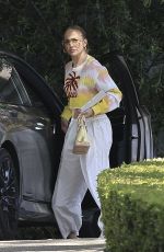 JENNIFER LOPEZ Spends Memorial Day at a Friend