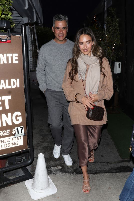 JESSICA ALBA and Cash Warren Out to Celebrate Their 16th Wedding Anniversary in Los Angeles 05/19/2024