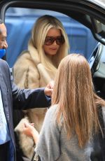 JESSICA SIMPSON Arrives at LAX Airport in Los Angeles 05/29/2024