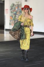 JESSICA SIMPSON Arrives in Los Angeles 04/30/2024