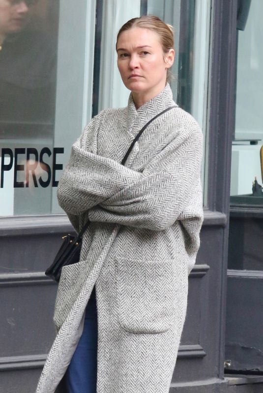 JULIA STILES Out and About in New York 05/16/2024