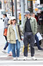 JULIANNE MOORE and Bart Freundlich Out in New York 05/03/2024
