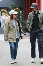 JULIANNE MOORE and Bart Freundlich Out in New York 05/03/2024