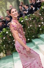 KARLIE KLOSS at Met Gala Celebrating Sleeping Beauties: Reawakening Fashion in New York 05/06/2024