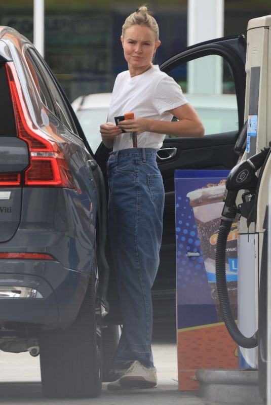 KATE BOSWORTH at a Gas Station in Los Angeles 05/02/2024
