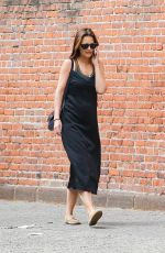 KATIE HOLMES Heading to Her Home in New Yotk 05/09/2024