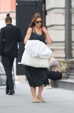 KATIE HOLMES Heading to Her Home in New Yotk 05/09/2024