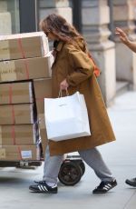 KATIE HOLMES Returns to Her Apartment After Shopping in New York 05/13/2024