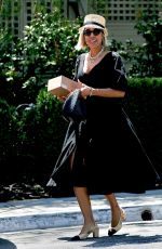 KELLY ROWLAND Out for Lunch at San Vicente Bungalows in West Hollywood 05/10/2024