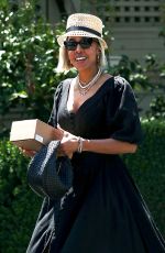 KELLY ROWLAND Out for Lunch at San Vicente Bungalows in West Hollywood 05/10/2024