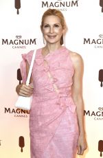 KELLY RUTHERFORD at Magnum