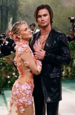 KELSEA BALLERINI at Met Gala Celebrating Sleeping Beauties: Reawakening Fashion in New York 05/06/2024
