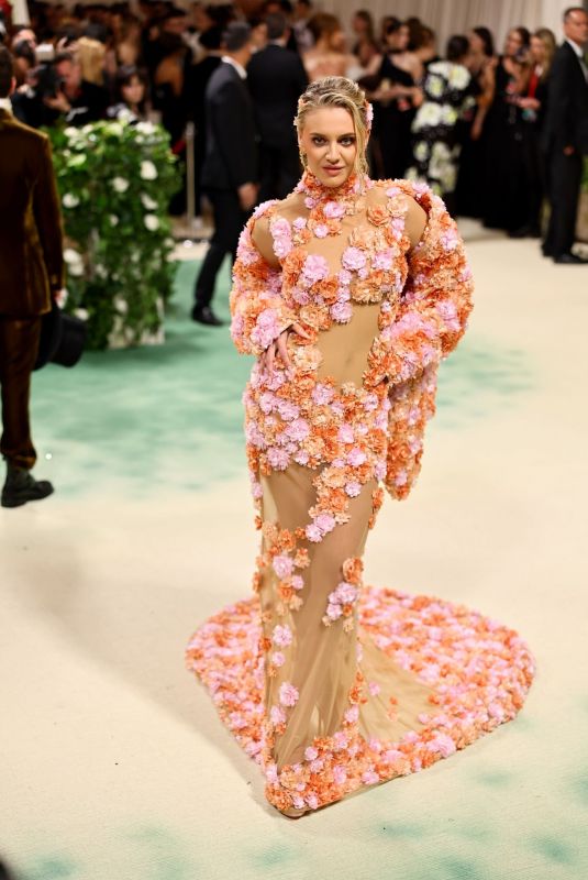 KELSEA BALLERINI at Met Gala Celebrating Sleeping Beauties: Reawakening Fashion in New York 05/06/2024