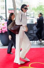 KENDALL JENNER Arrives at Carlyle Hotel in New York 05/06/2024