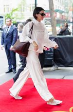 KENDALL JENNER Arrives at Carlyle Hotel in New York 05/06/2024