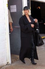 KIM KARDASHIAN Leaves a Photoshoot in New York 05/08/2024