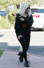 KIM KARDASHIAN Leaves Her Son