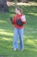 KRISTEN BELL Spending a Memorial Day Afternoon at a Park in Los Angeles 05/27/2024