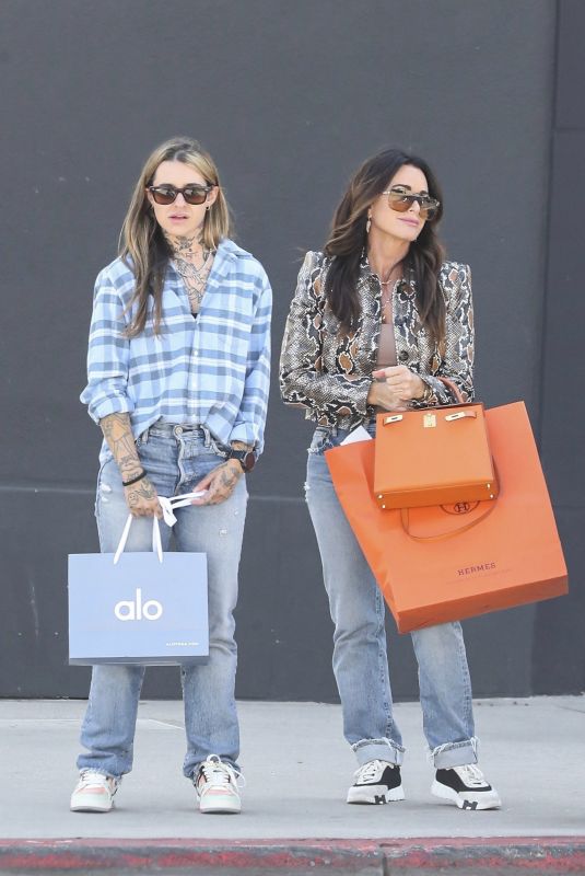 KYLE RICHARDS and MORGAN WADE Out Shopping in Los Angeles 05/25/2024