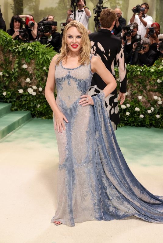 KYLIE MINOGUE at Met Gala Celebrating Sleeping Beauties: Reawakening Fashion in New York 05/06/2024