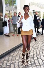 LEOMIE ANDERSON Arrives at Martinez Hotel in Cannes 05/22/2024