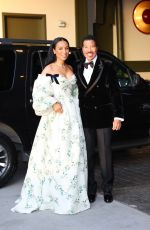LISA PARIGI and Lionel Richie Arrives at King