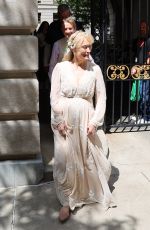 MERYL STREEP Leaves Only Murders in the Building Set in New York 05/29/2024