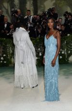 NAOMI CAMPBELL at Met Gala Celebrating Sleeping Beauties: Reawakening Fashion in New York 05/06/2024