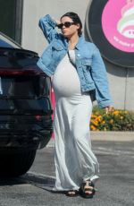 Pregnant JENNA DEWAN at Menchie