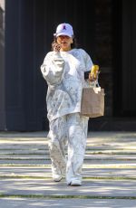 Pregnant VANESSA HUDGENS Picks up Curbside Delivery in Los Angeles 05/09/2024