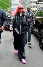 RIHANNA Debuts New Pink Hair in New York 05/04/2024