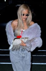 RIHANNA Out for Her Son RZA