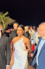 SIMONE ASHLEY Leaves L