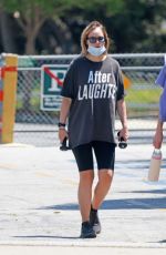 SUKI WATERHOUSE Out Hiking with a Friend in Los Angeles 05/09/2024
