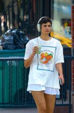 TAYLOR HILL Out for Coffee in New York 05/08/2024
