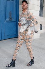 VENUS WILLIAMS Out with Her Dog Harry in Paris 05/25/2024