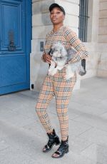VENUS WILLIAMS Out with Her Dog Harry in Paris 05/25/2024