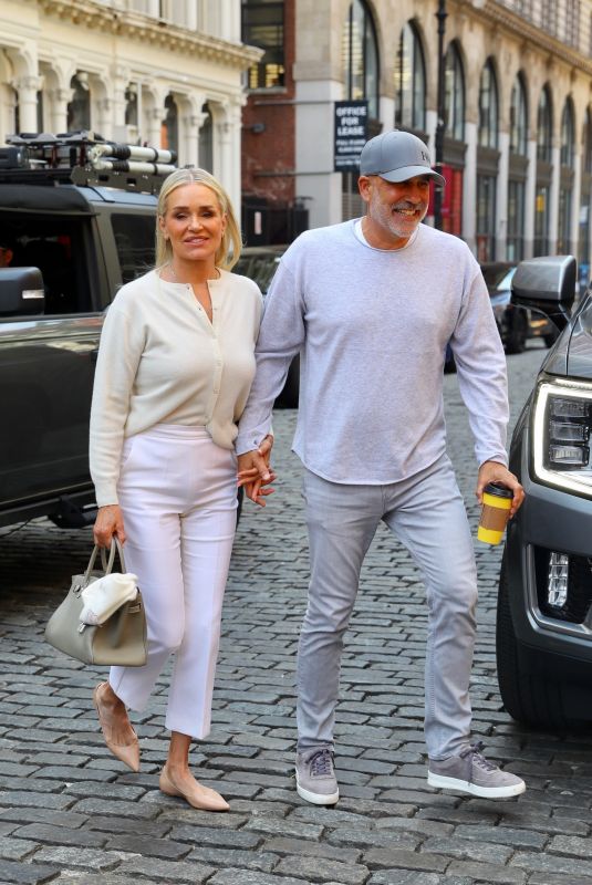 YOLANDA HADID and Joseph Jingoli Out in New York 05/03/2024