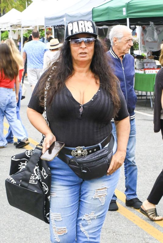 ALICE AMTER Out Shopping at Farmer