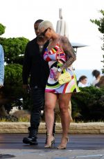 AMBER ROSE and Na