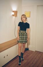 ANNASOPHIA ROBB - L