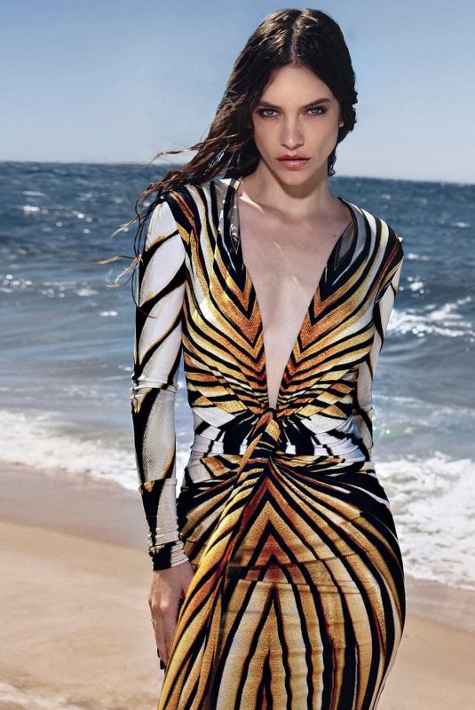 BARBARA PALVIN for Roberto Cavalli Ray of Gold Capsule Collection 2024