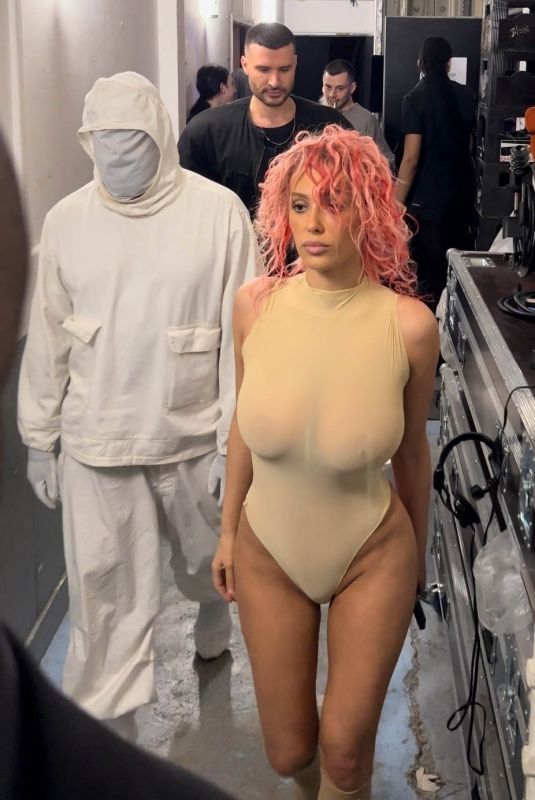 BIANCA CENSORI Leaves Prototype Show in Paris 06/19/2024