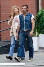 BIJOU PHILLIPS and Danny Masterson Out at Manhattan